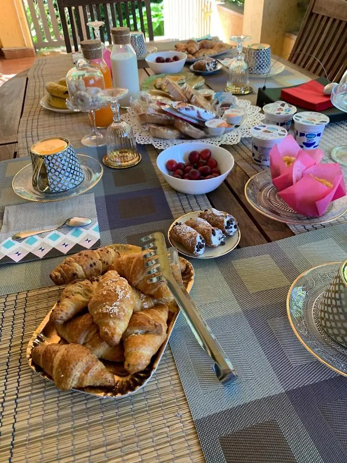 B&B Villa Tersius Trezzano sul Naviglio Nocleg ze śniadaniem
